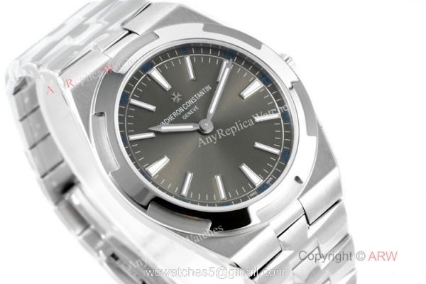 Grade 1A Vacheron Constantin Overseas Ultra-thin Replica Watch Rhodium Face Stainless Steel 6