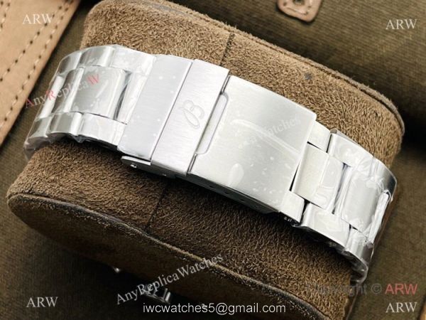 2021 New! Swiss Replica Breitling Navitimer 08 Watch White Chronograph Dial Swiss 7750 6