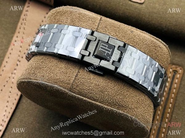 TW factory Swiss Copy Audemars Piguet Royal Oak Blacksteel 41mm Watch Annual Calendar Watch 6
