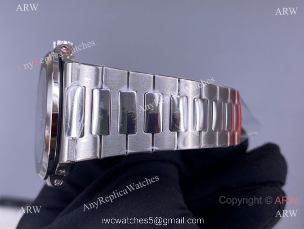 (PF Factory) Swiss Grade One Patek Philippe Nautilus Moon phase Multifunction Watch 2021 New 6