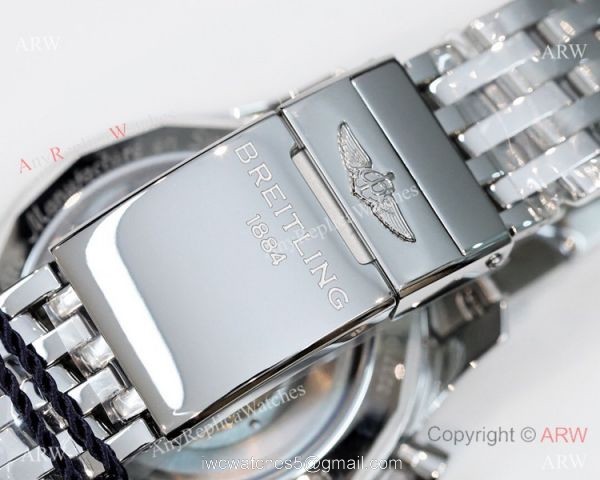 GF V2 Replica Breitling Navitimer B01 Chronograph Watch Panda Dial Best 1:1 Watches 6