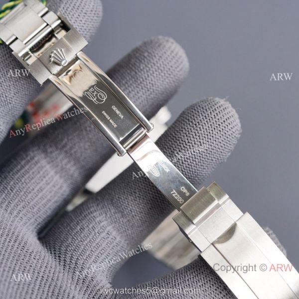 Swiss Quality Clone Rolex Submariner Hulk Citizen 8215 Watch Stainless steel 6