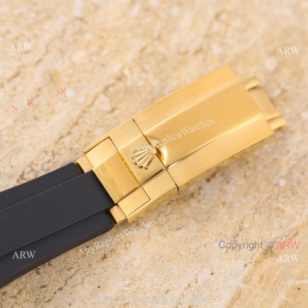 Knock-off V3 Rolex Daytona 43MM White Face Gold Case Rubber Strap Watch 6