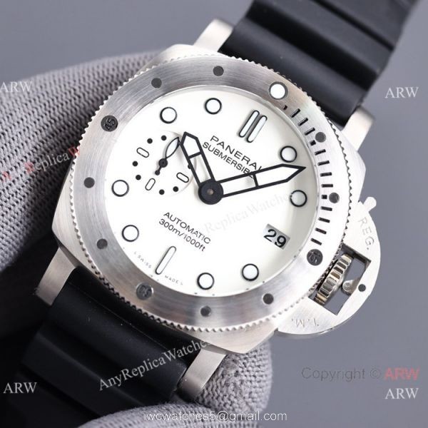 New Knockoff Panerai PAM01223 Submersible 42mm Watch White Dial 6