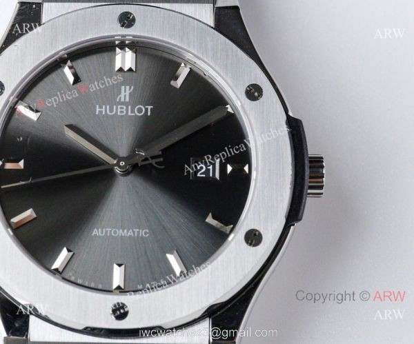 Replica Hublot Classic Fusion V2 Gray Dial Watch Swiss ETA2892 7
