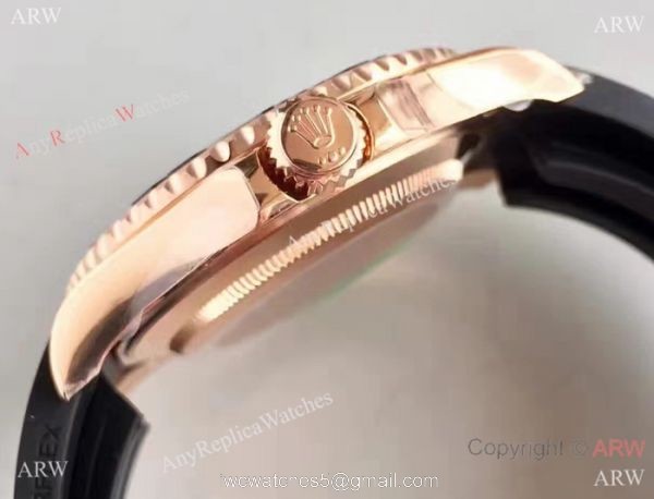 NOOB Factory Rolex Yachtmaster Rose Gold 116655 Replica Watch -Black Rubber Strap 7