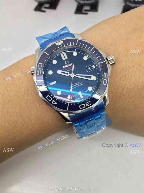 Grade 1A Omega Replica Watches James Bond Blue Ceramic Blue Dial 7