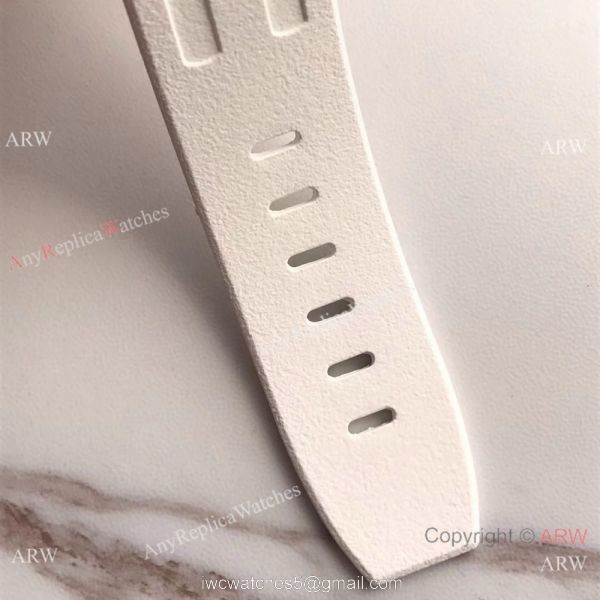 Swiss Grade Replica Audemars Piguet Royal Oak Offshore White Dial Rubber 7