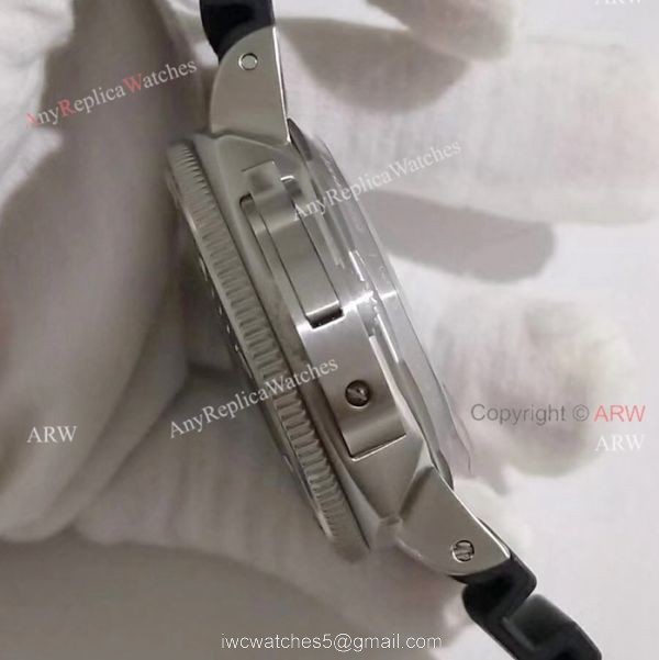 Swiss Replica Panerai Submersible Luminor GMT Pole 2 Pole Watch 47mm 7