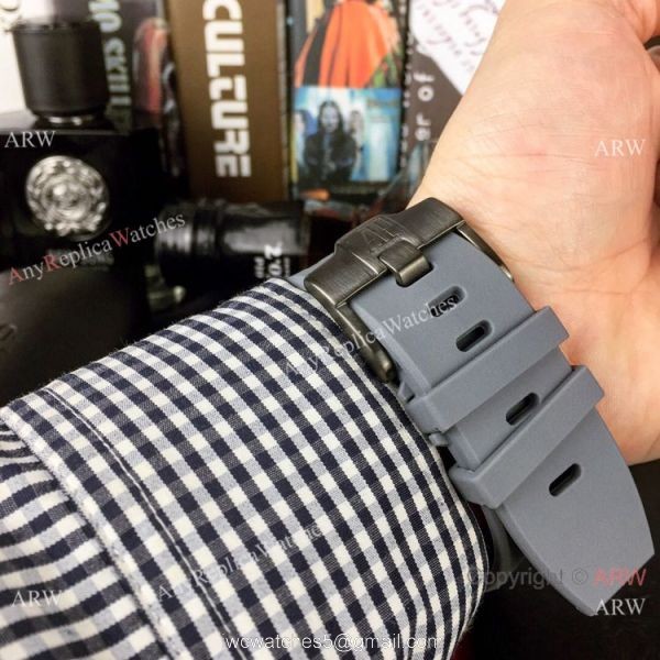 Fake Audemars Piguet Royal Oak Offshore Chrono Watches Red Version 7