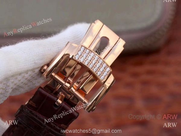 Swiss Replica Patek Philippe Nautilus Jumbo R8 Watch Rose Gold Iced Out 7