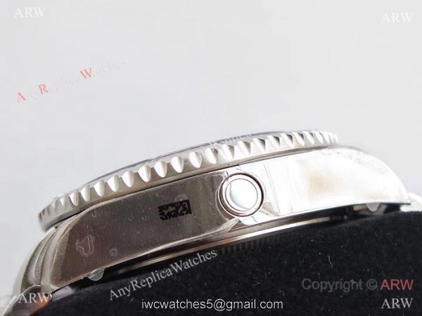 Best 1:1 Replica VR &8216;MAX Version Rolex Deepsea D-Blue Dial Watch 44mm 7