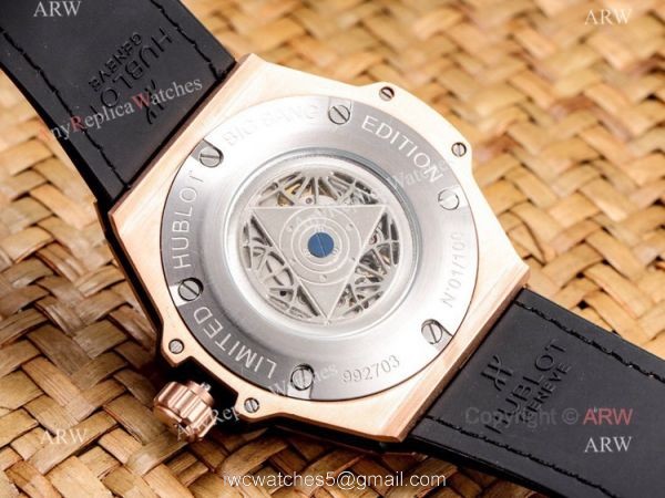 2019 Replica Hublot Big Bang Sang Bleu Iced Out Rose Gold Watches 7