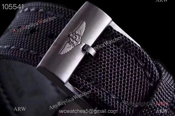 Replica Breitling Avenger II GMT 2836 SS Black Dial Watch GF Factory 7