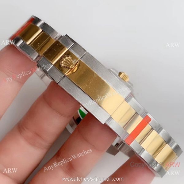(EW) Two Tone Green Face Rolex Replica GMT-Master II Watch 40mm 7