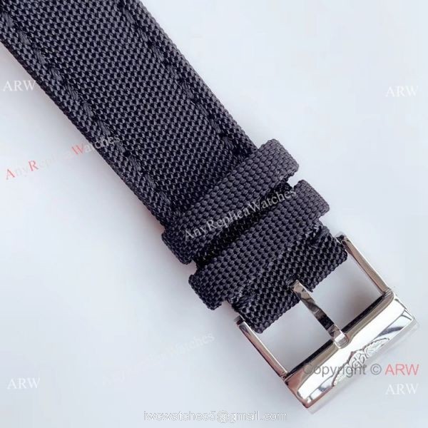 Noob V2 Breitling Avenger II GMT Swiss 2836 Watch White Face Diamond Bezel 7