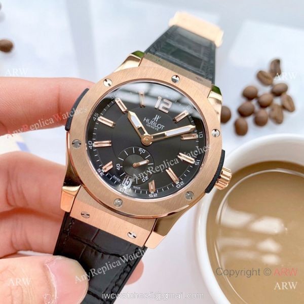 Solid Black Hublot Classic Fusion Men Watch New Replica 7