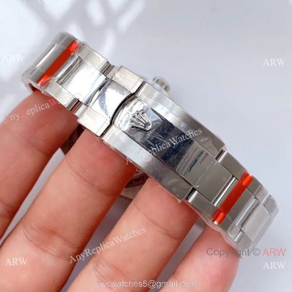 Noob Factory Swiss 2836 Rolex Milgauss 116400GV-72400 Black Dial Replica Watch 7