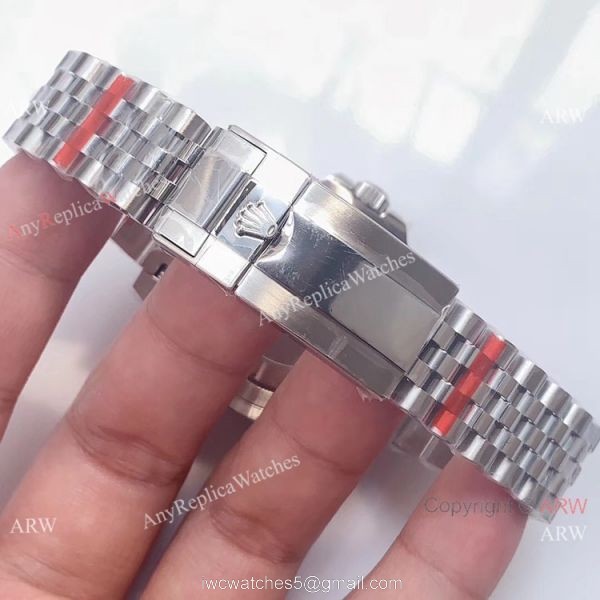Swiss Replica Rolex GMT-Master II Batman Jubilee Men Watch NOOB Factory 3285 904L Steel 7