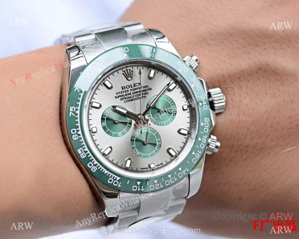 2020 Replica Rolex Daytona Stainless Steel Green Ceramic Watch 43mm 7