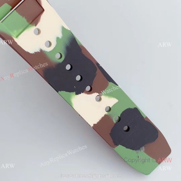 KV Factory V2 Upgraded Replica Richard Mille RM-011 Carbon Watch With Camouflage Richard Mille Strap 7