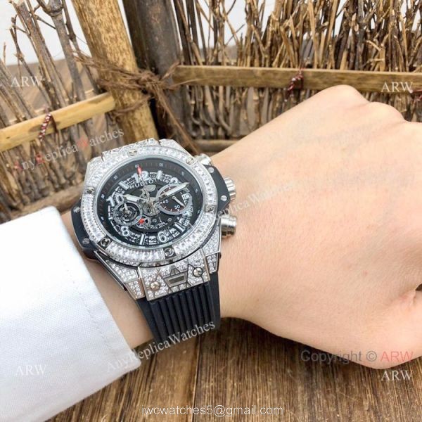 Best Quality Hublot Big Bang Unico Sapphire Iced Out Watches Blue Rubber Strap 7