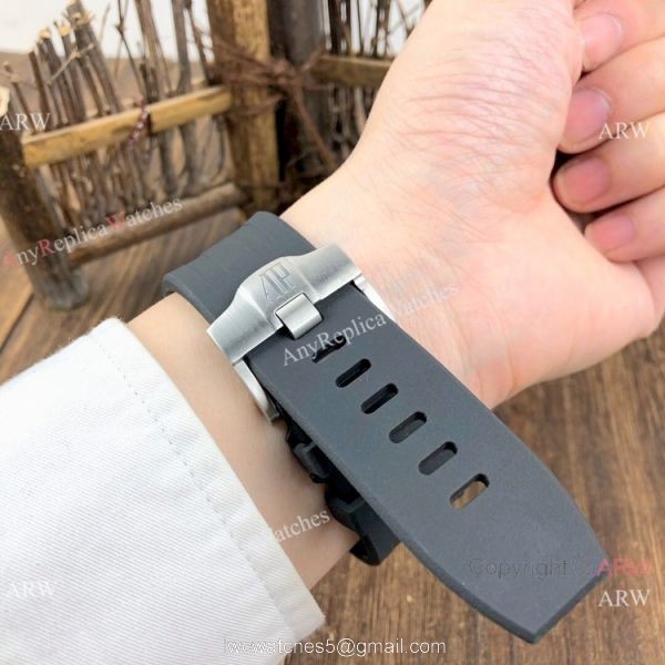 Copy Audemars Piguet Royal Oak Offshore Watches Gray Dial Rubber Strap 7