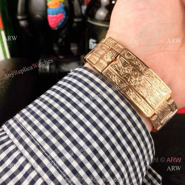 Rolex Submariner Engraving Rose Gold Watches Buy Replica 7