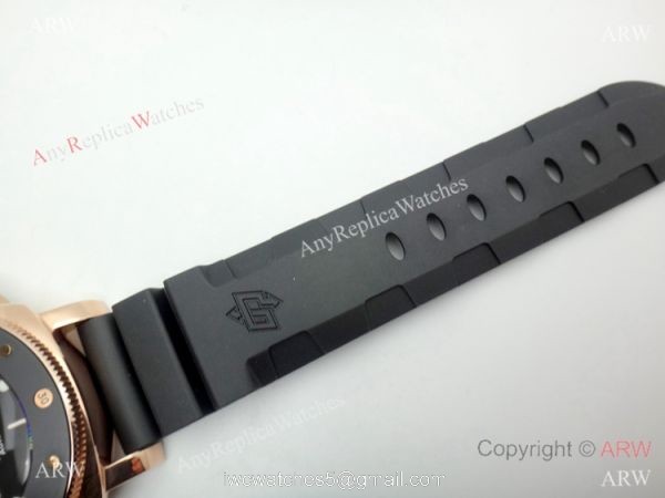 Copy Panerai Submersible PAM684 Watch Rose Gold Lady 42mm 7