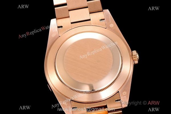 (GM) Rolex Day-Date 40mm Watch Rose Gold Roman Markers 7