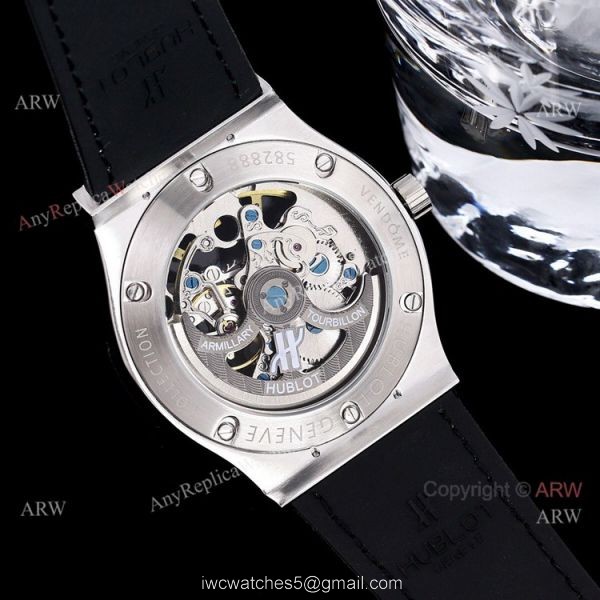 Replica Hublot Big Bang 45mm Skeleton Watch With Diamonds Blue Rubber Band For Men 7