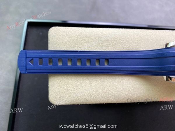 New OM Factory Omega Seamaster Diver 300m Grey Dial Blue Rubber Strap Replica Watch For Men 7