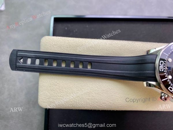 New OM Factory Omega Seamaster Diver 300 Black Dial Black Rubber Strap Replica Watch 44mm 7
