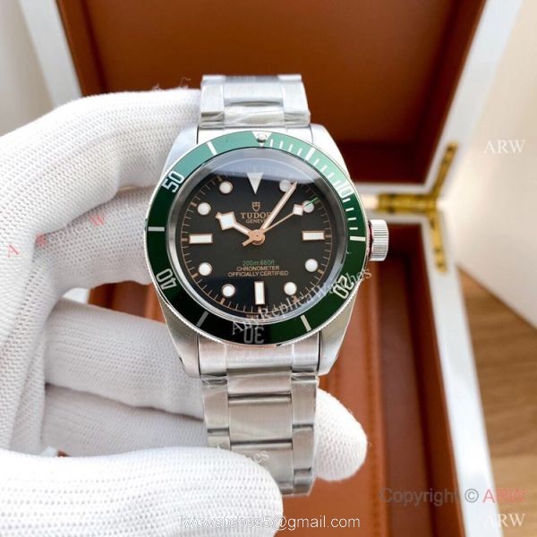 Tudor Heritage Watches Two Tone Caase AAA Replica 7