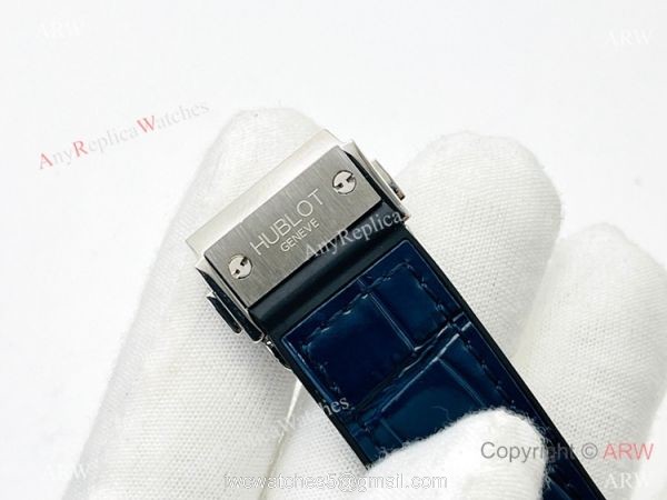 HB Factory V3 version Hublot Classic Fusion Swiss Hub1213 Watch Iced Out Silver Case Blue Dial 7