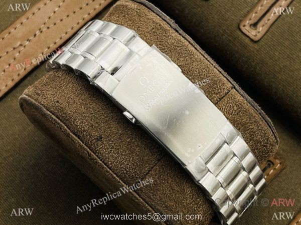 2021 New! Swiss Omega Speedmaster 7750 Watch Green Bezel Stainless Steel 7