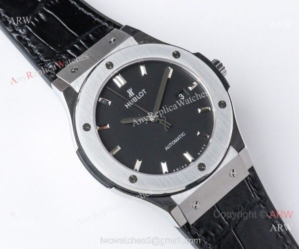 Replica Hublot Classic Fusion V2 Gray Dial Watch Swiss ETA2892 8