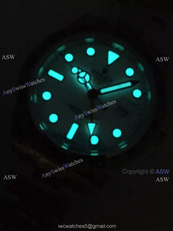 NEW UPGRADED Replica Rolex Explorer II 42mm White Face Noob Factory 2836 8
