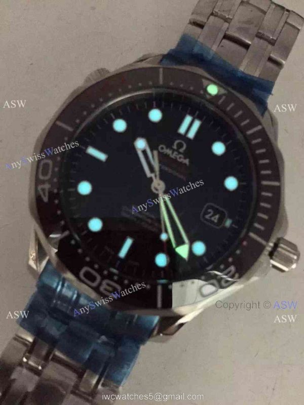 Replica Swiss 2836 Omega 007 Watch Replica for 50th Anniversary 8
