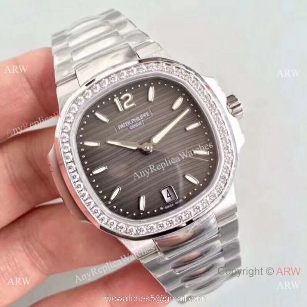 (PPF)Swiss Replica Patek Philippe 7118 Ladies Nautilus Watch Diamond bezel 8