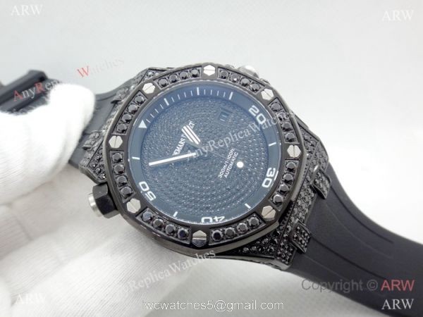 AAA Replica Audemars Piguet Iced Out Watch / Royal Oak Offshore Diver All Black 8