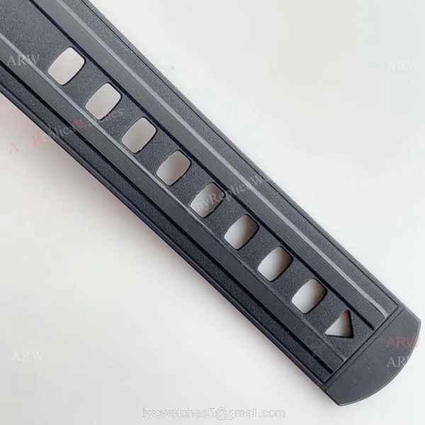 (OM Factory)Omega Seamaster 300 Replica Watch Black Rubber Strap Omega 8800 Movement 8