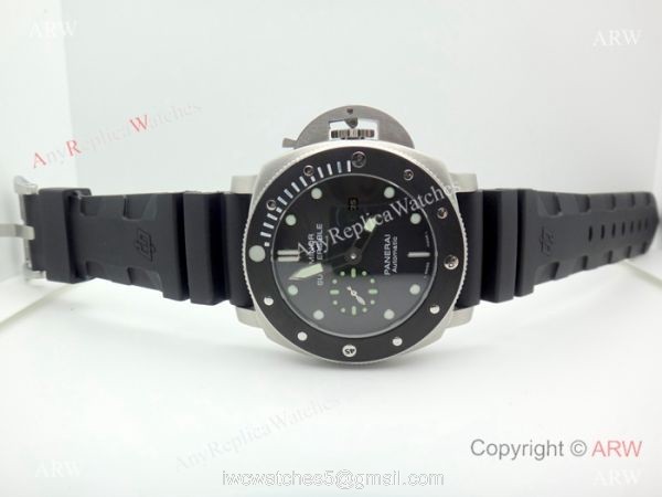 Copy Panerai Luminor Submersible SS Black Rubber Watch PAM 682 8