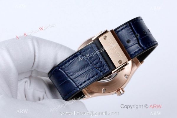 2019 Copy Hublot Classic Fusion Rose Gold Iced Out Watch 8