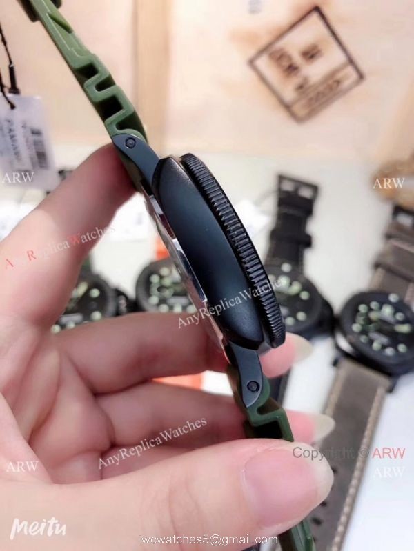 2019 Copy Panerai Submersible Mike Horn Edition PAM 985 Watch 8