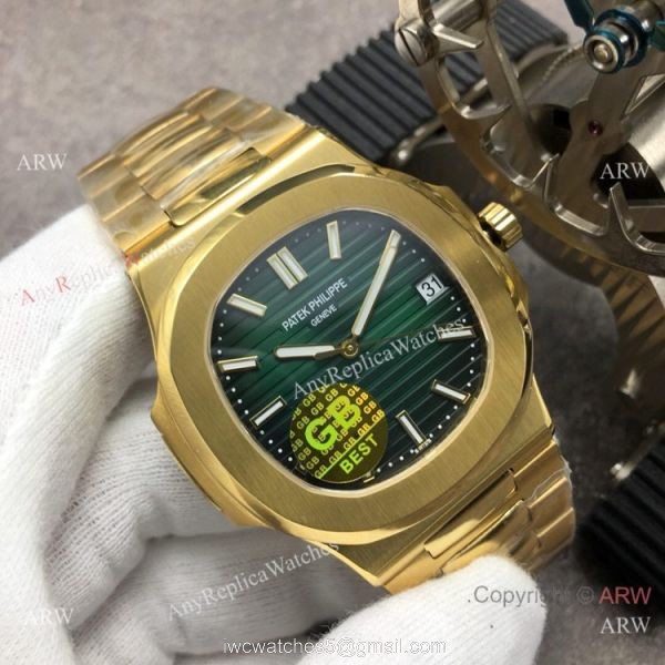GB Factory Swiss Cal.324 Replica Patek Philippe Nautilus Green Dial Watch 8