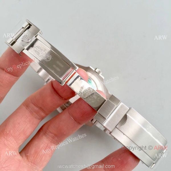 Luxury AAA Replica Rolex SEA-Dweller 43mm Watch Noob Factory Swiss 3235 904L V10 8