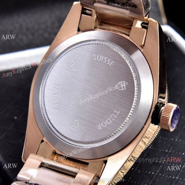 Replica Tudor Heritage Black Bay 41mm Men Watches Red Bezel Rose Gold 8