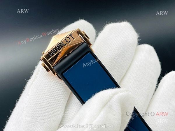 Replica Hublot Big Bang Watch Hublot Sang Bleu 45mm Rose Gold Blue Rubber Straps 8